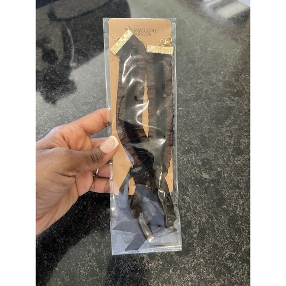 Black Ribbon Bow Choker Necklace Ruffle Velvet Trendy Cute Shamelessly Sparkly - Picture 5 of 6